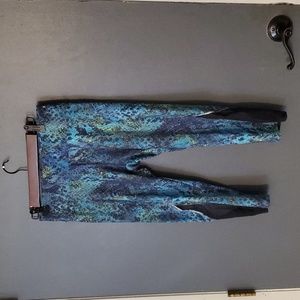 Marika leggings size M